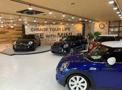 〈センター南〉イギリスの中古車を扱う企業での事務をお任せ☆彡