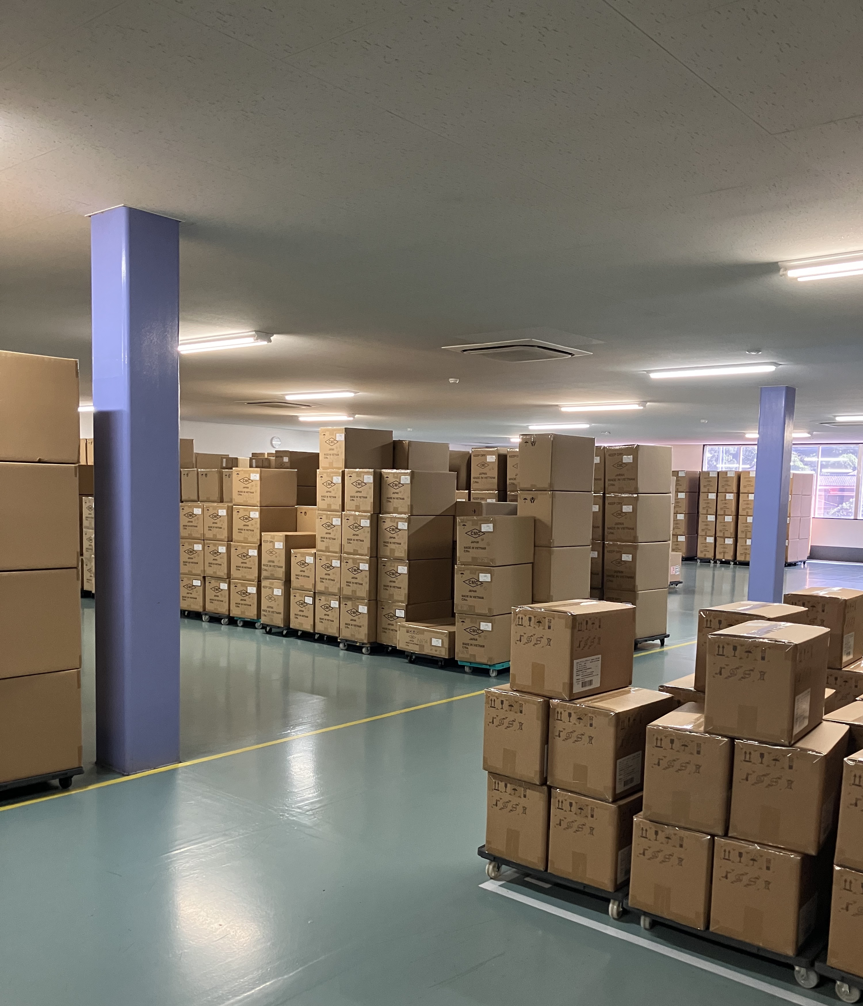 ＼電話なし！／かんたん作業♪◆午前は商品梱包、午後は仕分け◆