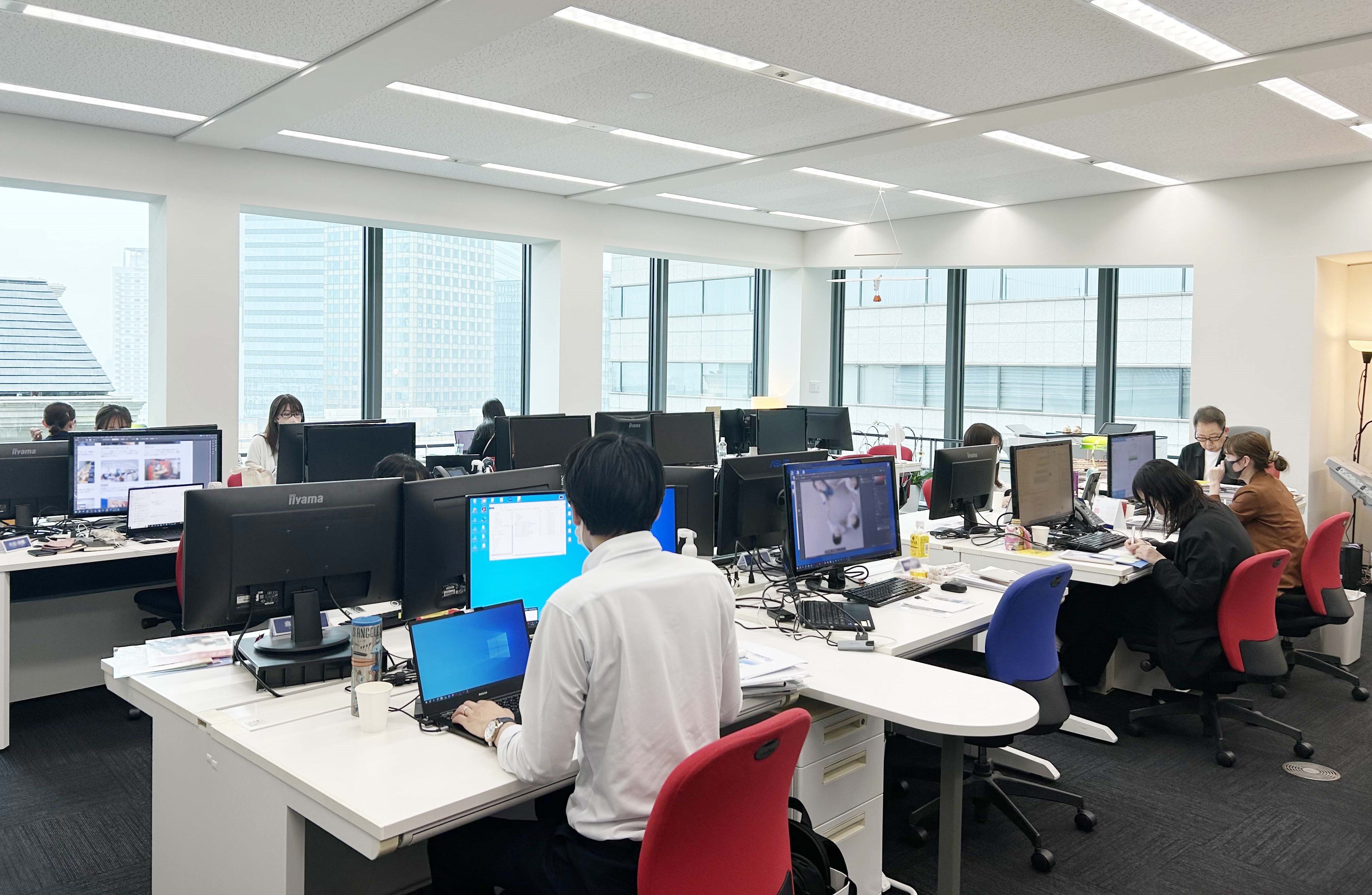 ＼未経験OK／コミュ力活かす↑かんたん総務＆社員さんのサポート