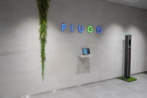 ★デニム・スニーカーOK☆話題のベンチャー企業♪サポート事務★