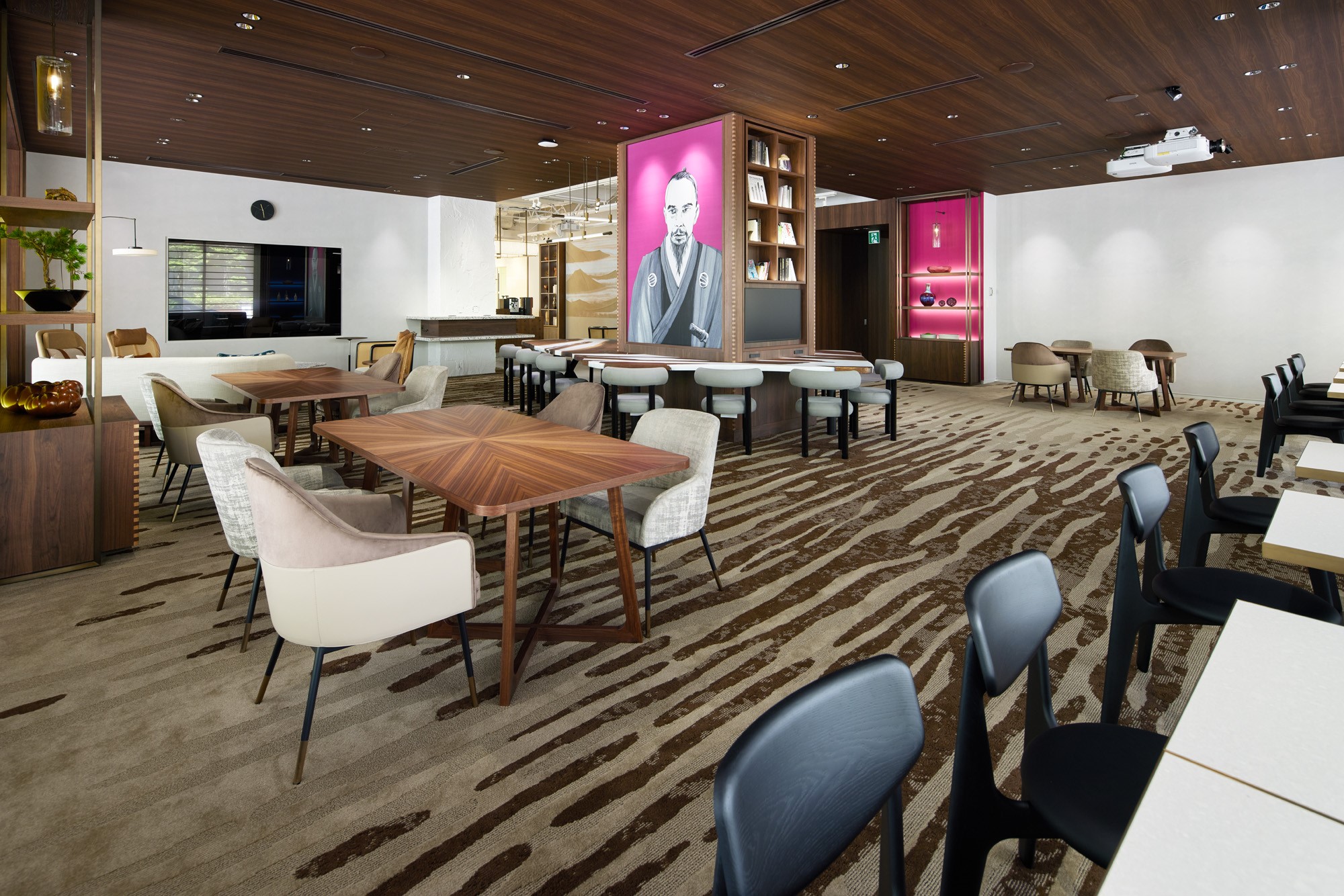 【内装デザイン会社】オフィス内装図面作成★BIMに携わる♪