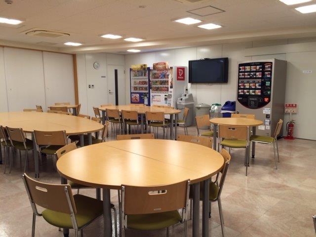 ＜週4日×6時間＞バランス重視◎事務サポート♪＠週1日在宅OK★