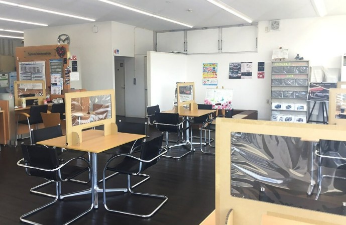 【長期】自動車ディーラーでのお客様対応＋カンタン事務☆
