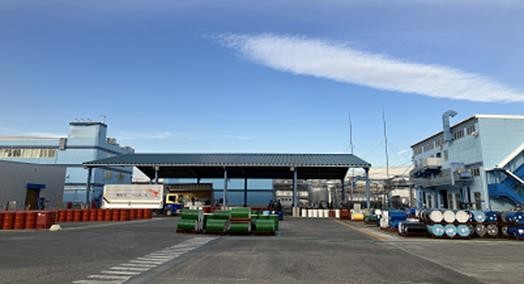 ＼内陸工業団地の穏やかな工場／原料を運んで→入れる＠1500