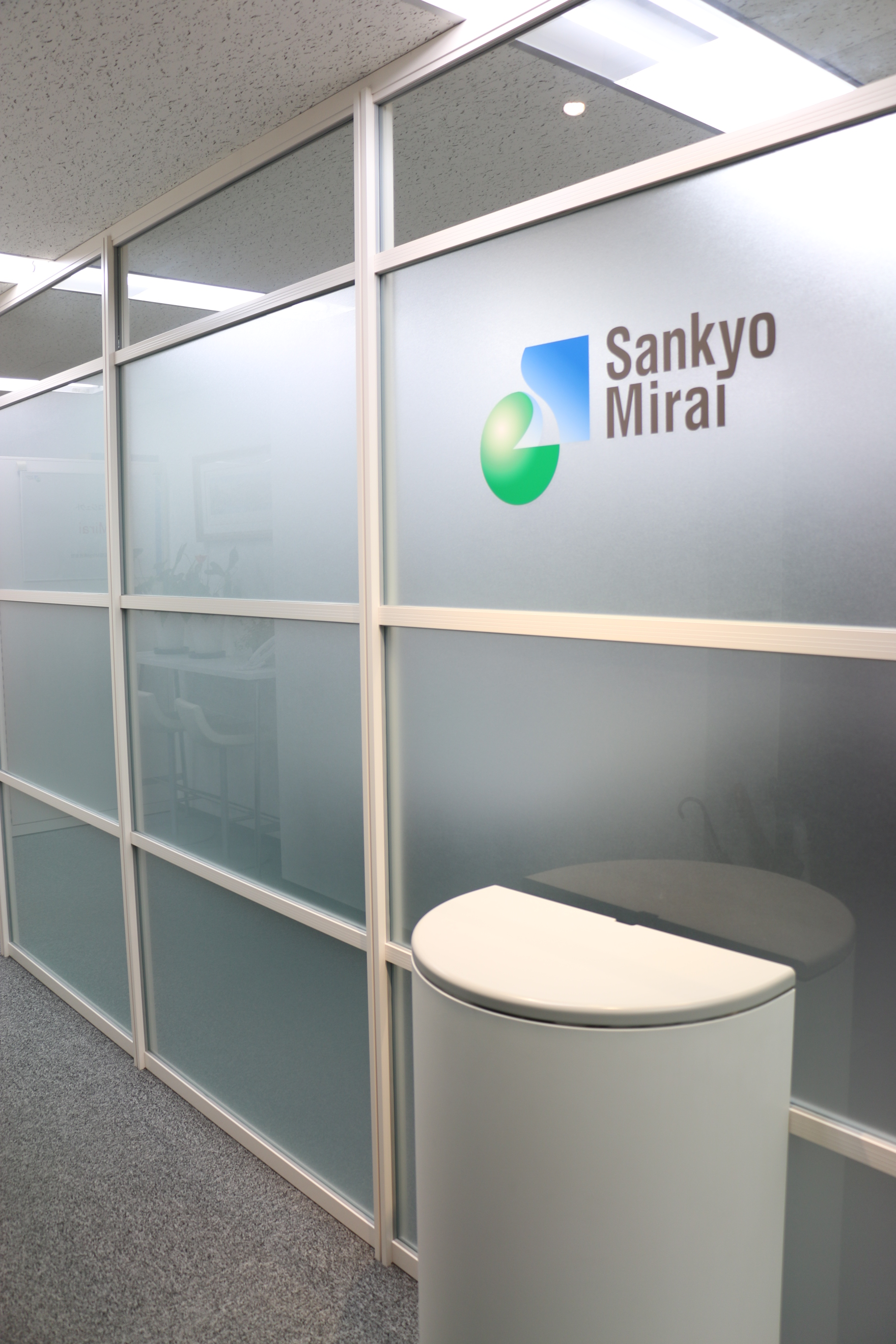 ＼Officeワークデビュー★9時17時／システム入力など簡単事務