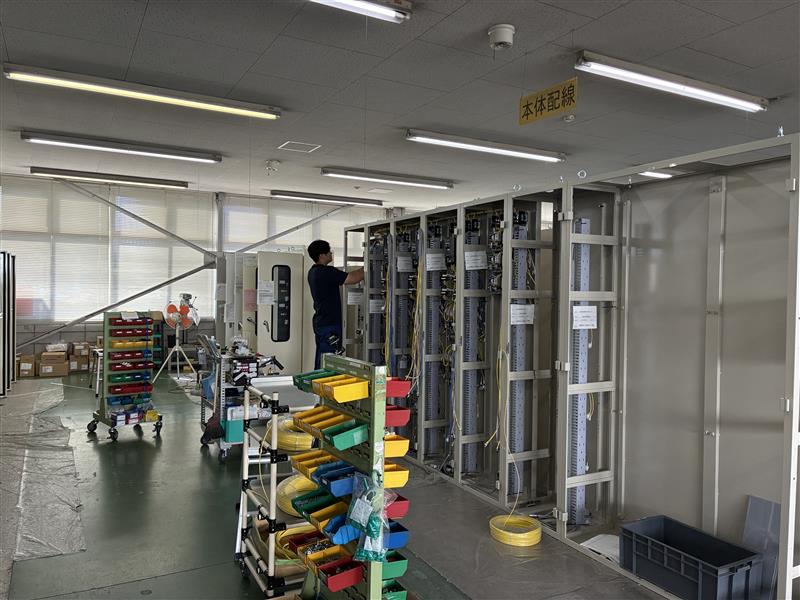 【賞与有】年間休日123日◆工場で電気系設備の組立☆彡