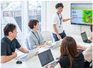 【正社員】キッズ向け体操教室！店舗開発部門での工程管理業務