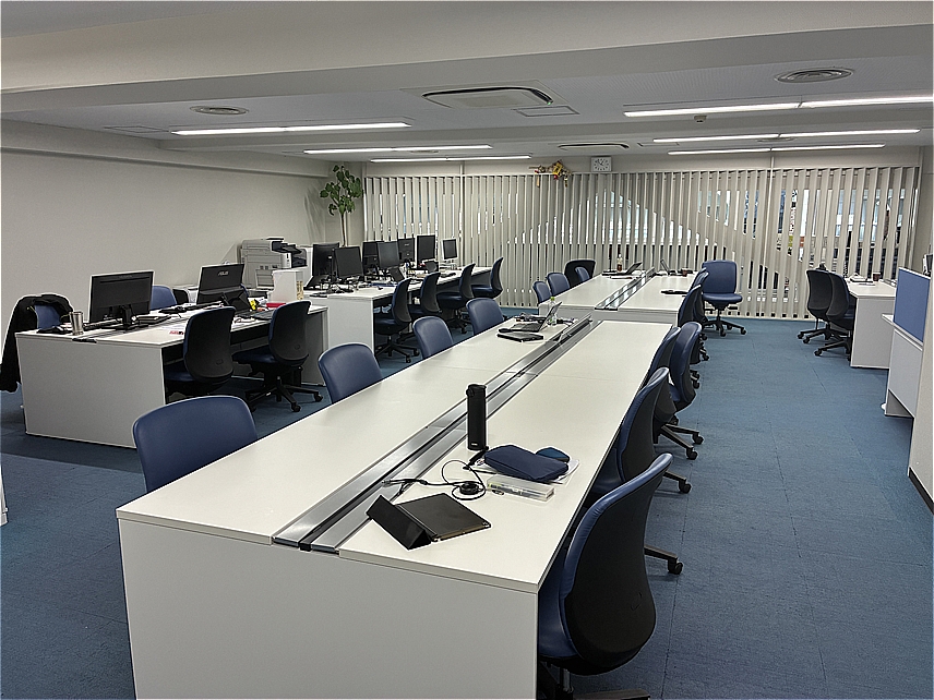 【家庭重視の働き方叶う】10時－17時50分/残業なし/扇町駅3分