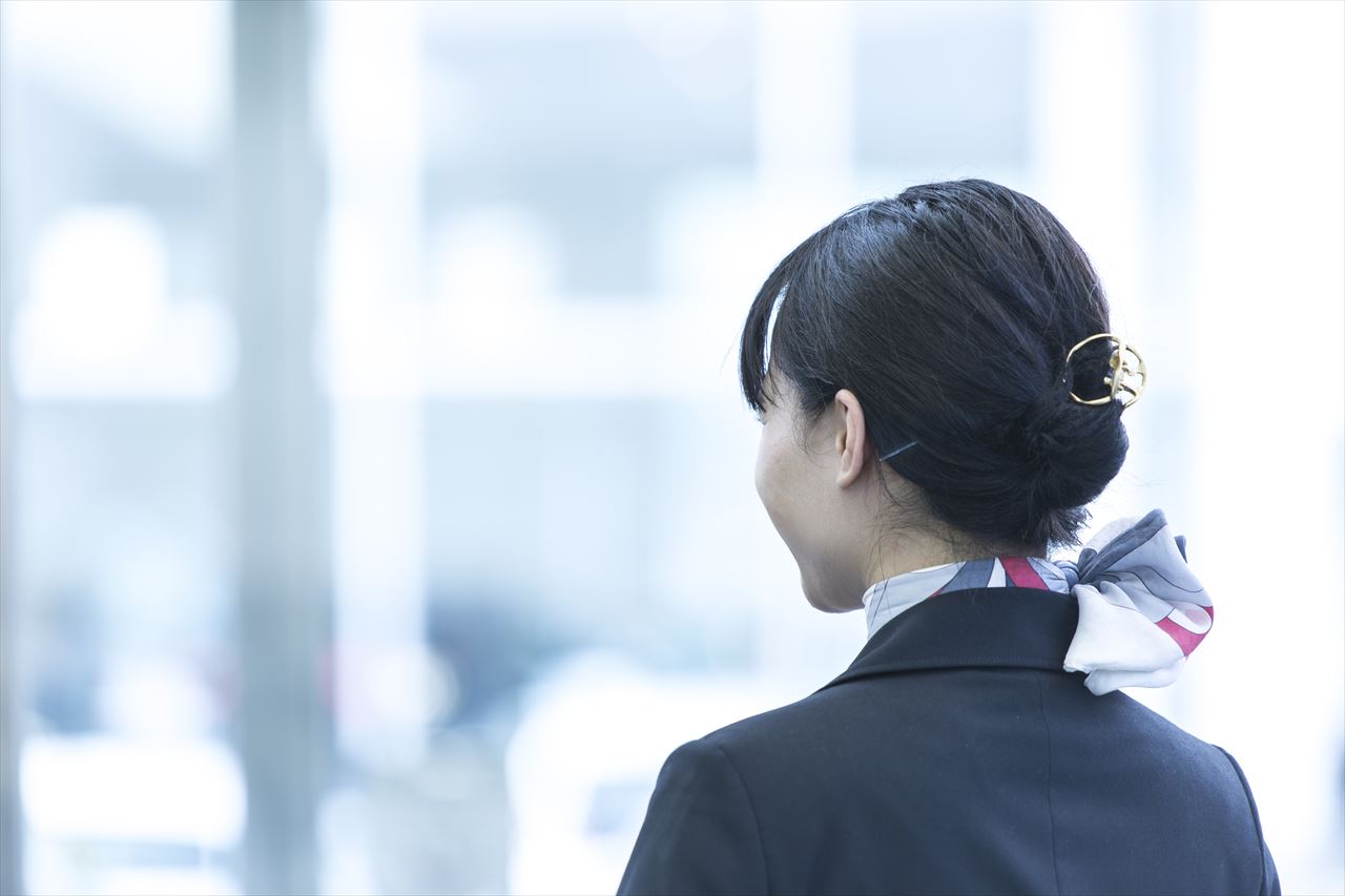 ＼キレイなショールームでのお仕事♪／未経験OK！☆受付STAFF☆