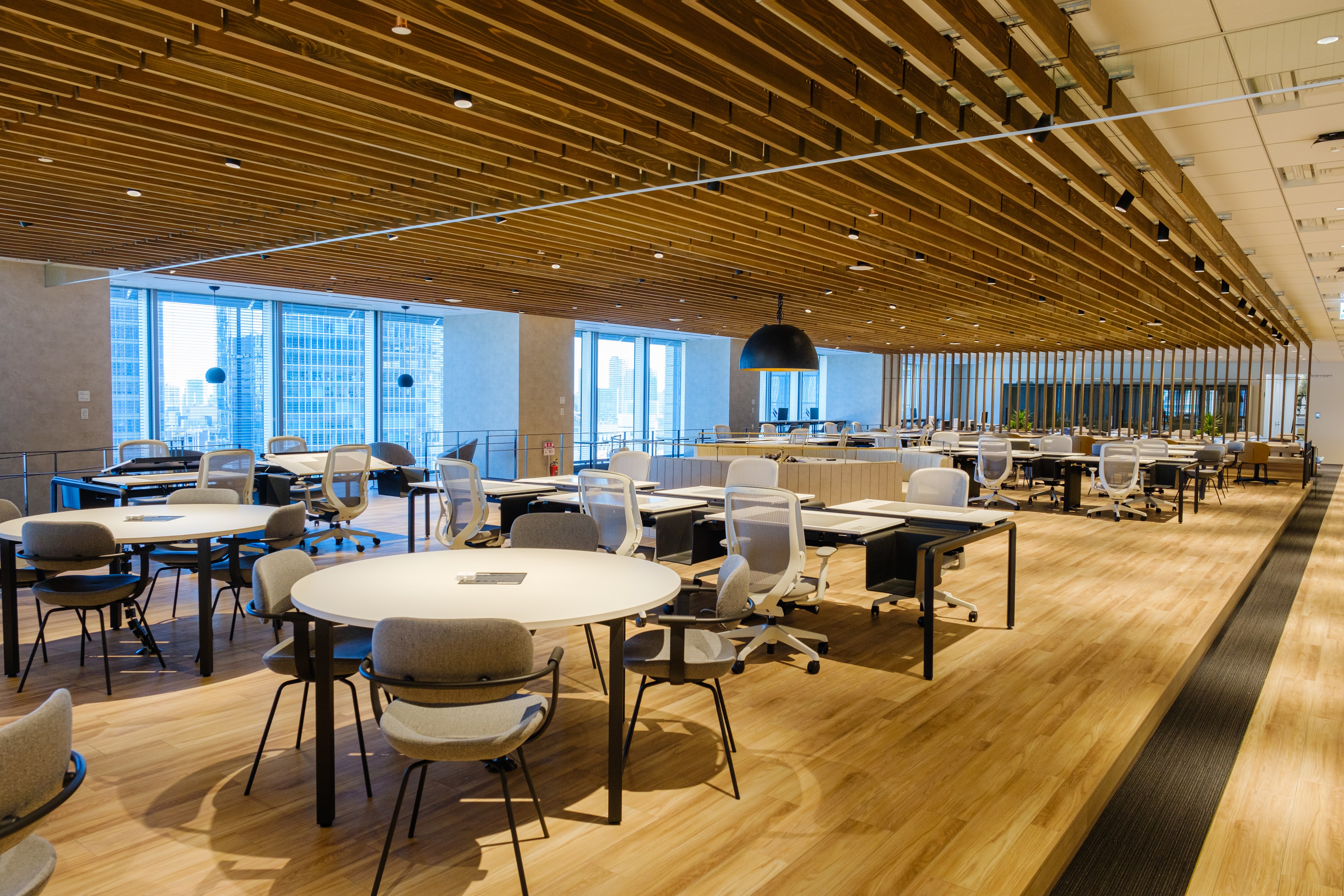 ＼12月start☆サポートから始める♪貿易事務☆／