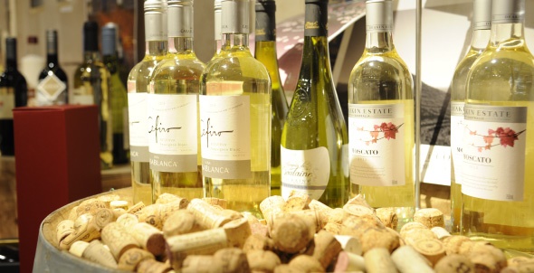 《事務未経験OK！》人気の食品業界♪お酒の倉庫在庫に関する事務