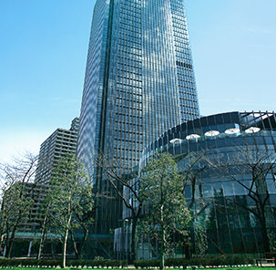 ＼在宅多め♪*･／月31万↑《エネルギー関連×人事労務》駅直結