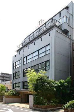 【正社員】専門商社で幅広い経理に携わります★残業少なめ★大森