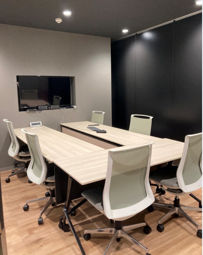 【福利厚生ばっちり◎】週に1度はlunch無料♪2人ですすめる事務