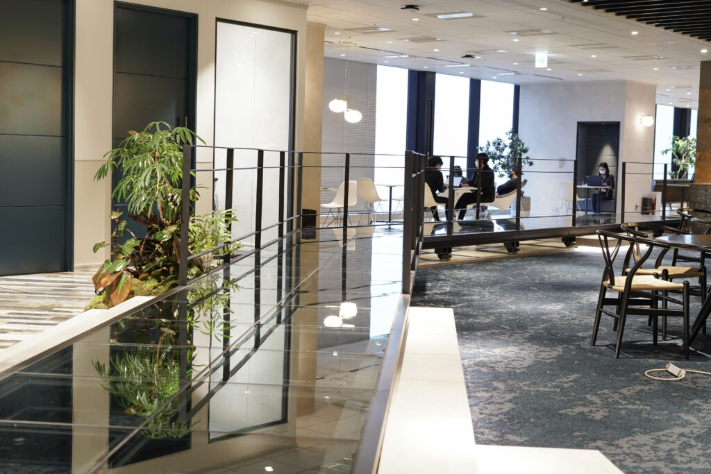 【週2在宅】服装ネイル自由☆面接予定の学生対応・コツコツ入力