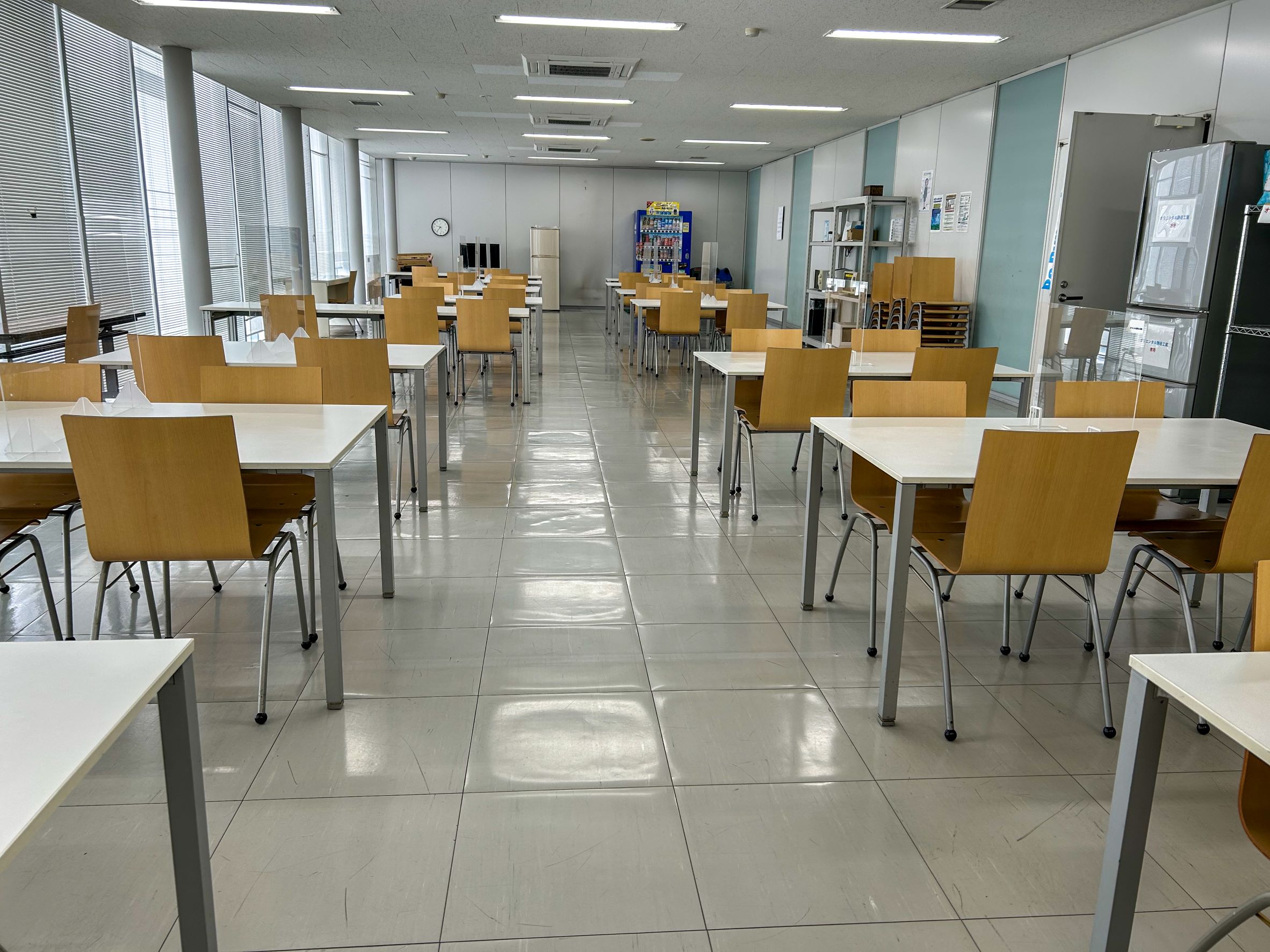 鶴ヶ島♪髪色ネイル自由☆クルマor送迎バス♪事務のお仕事♪