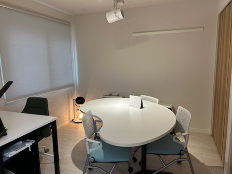 ＼経理×SNS運用／経験を活かして“ちょっと特別”な事務職へ♪