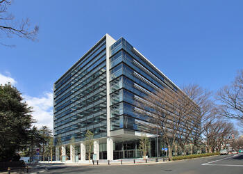 【在宅あり】未経験OK！大手グループで貿易事務サポート＠中野