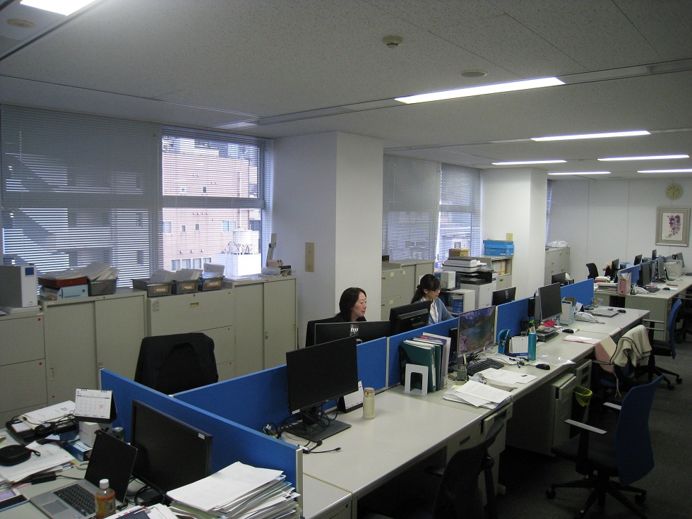 【12月開始】穏やかな雰囲気☆長期◆部内サポート♪残業少なめ★