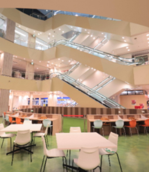 ★電話すくなめ★＼ショッピングモールなど♪／定時17時半◎