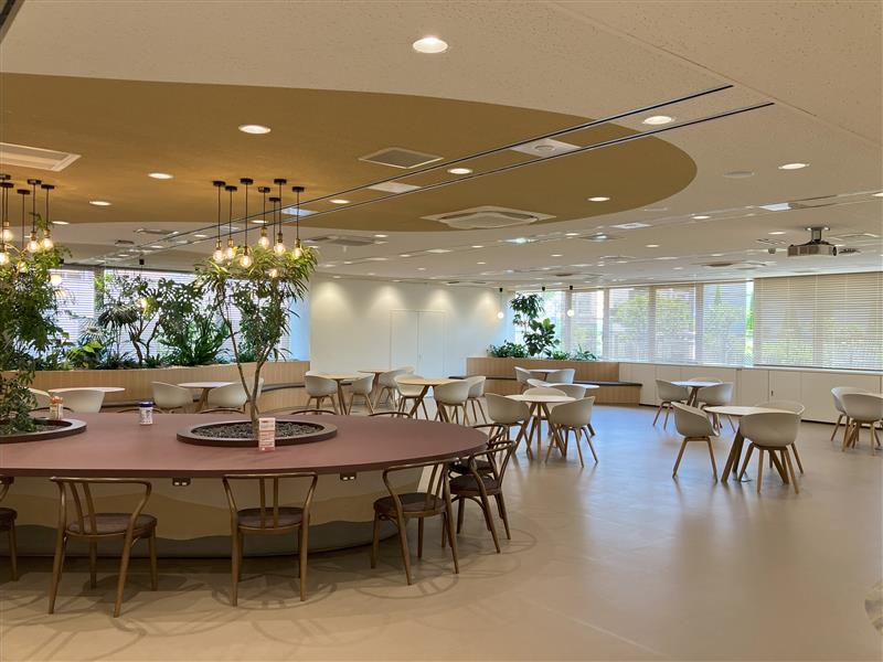 接客販売→内勤×事務職へ！年収350万~/正社員募集＊土日祝休み