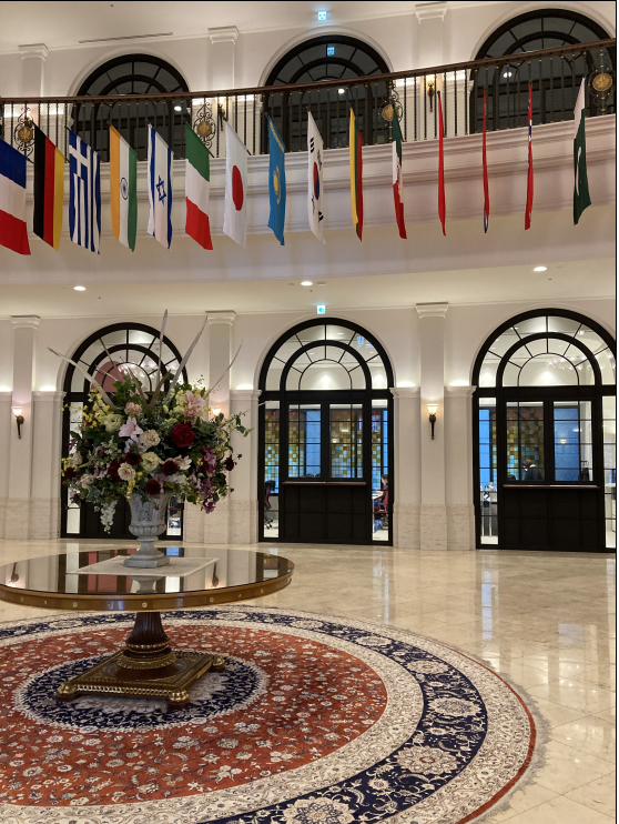 【社員化実績アリ】ホテルのような綺麗な学校オフィスで広報事務