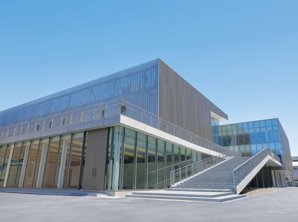 ＼学校の魅力を発信♪／学校×広報サポート★未経験OK！寝屋川