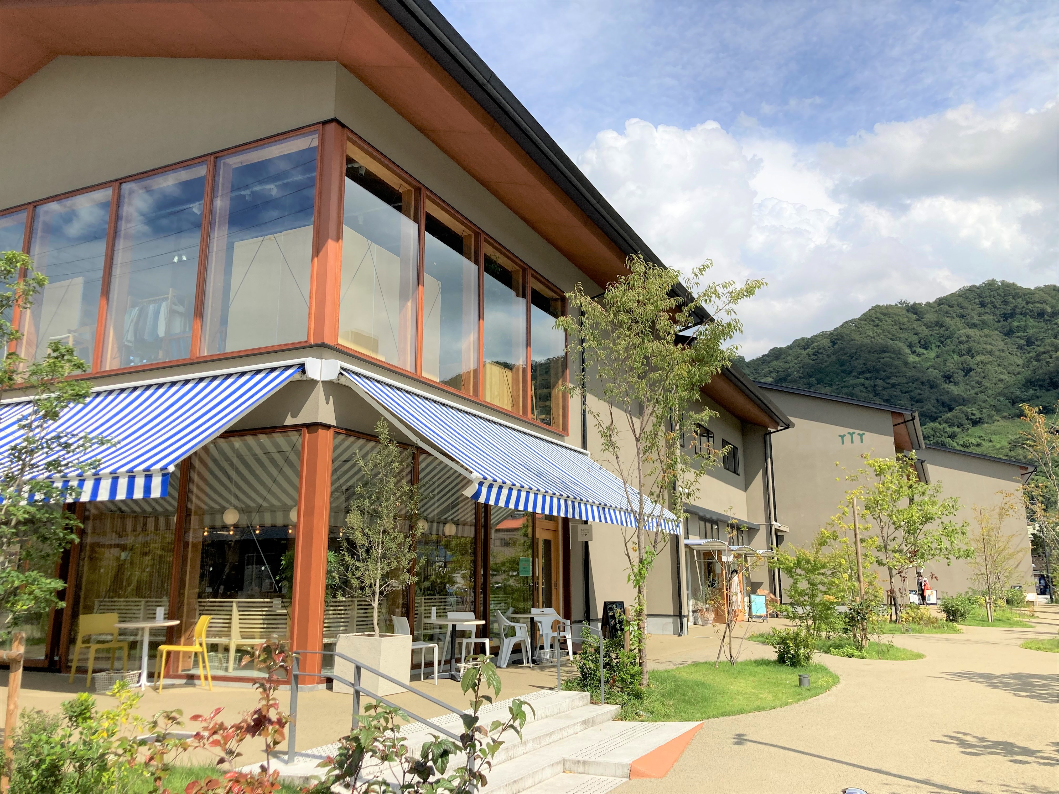 【大東市】社長アシスタント★アパレル・雑貨等事業★土日祝休♪