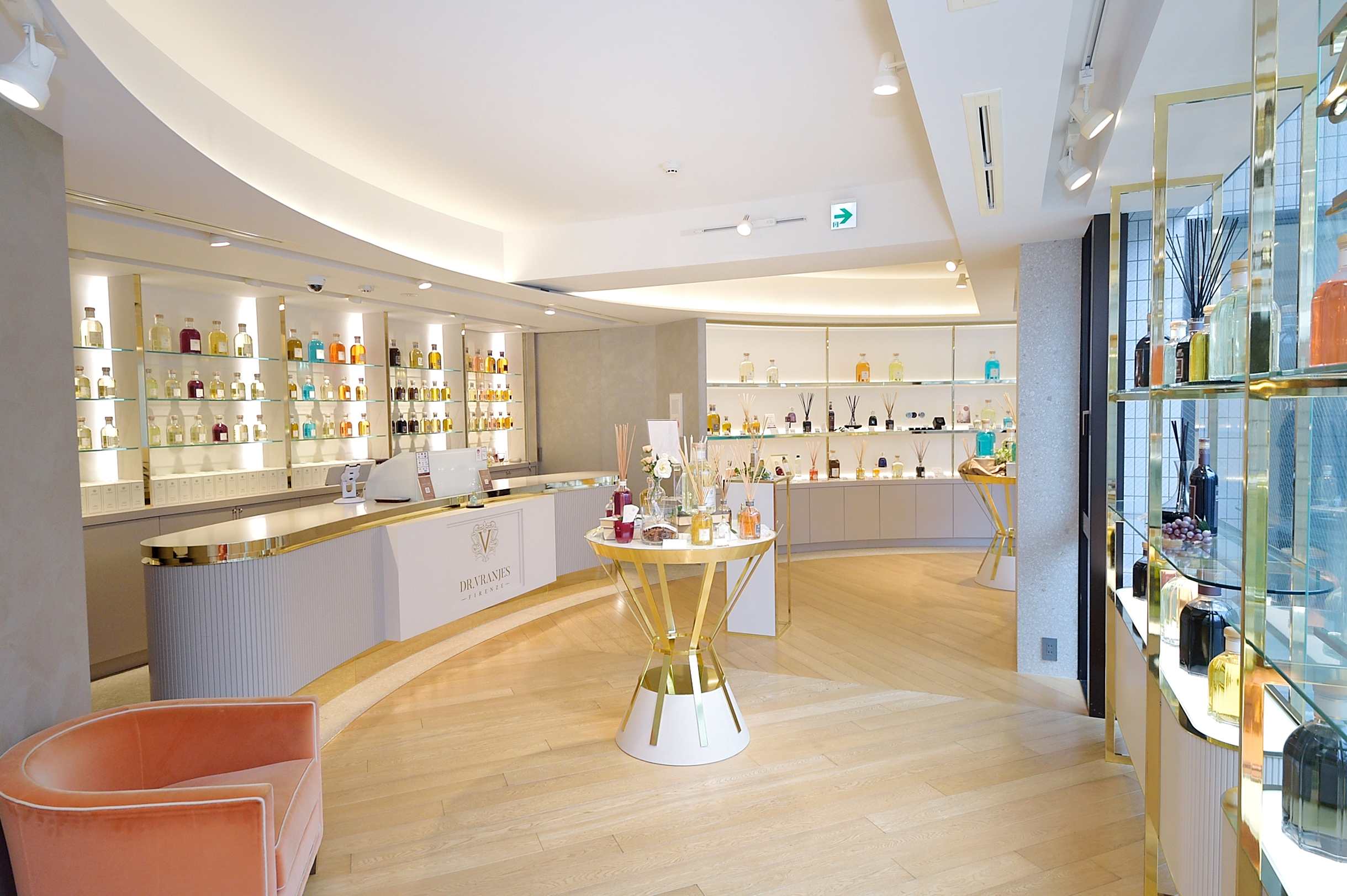 ＼高時給1550円！／上質な香りを提案♪フレグランス販売＜長期＞