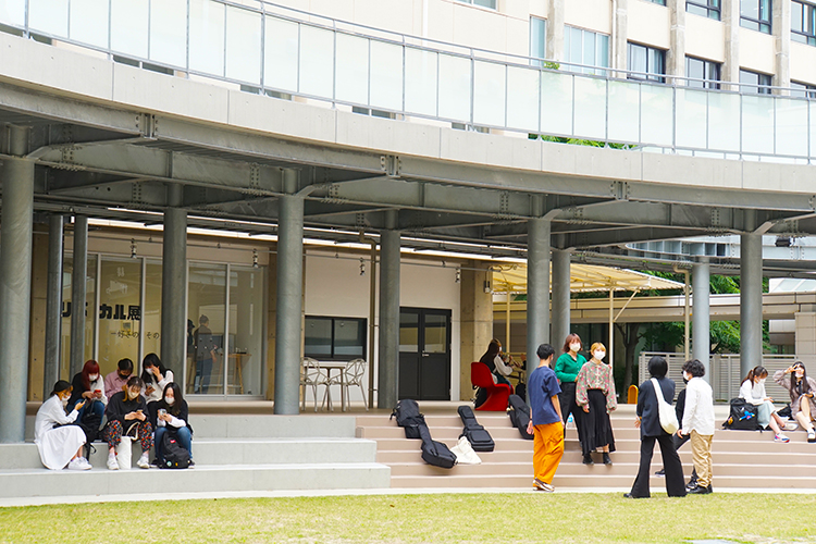 環境GOOD◎＼17時台定時×残業なし／未経験歓迎☆人気の学校事務