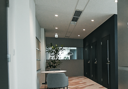 【週4日×7時間】駅直結◎カジュアルOK★未経験から不動産事務♪