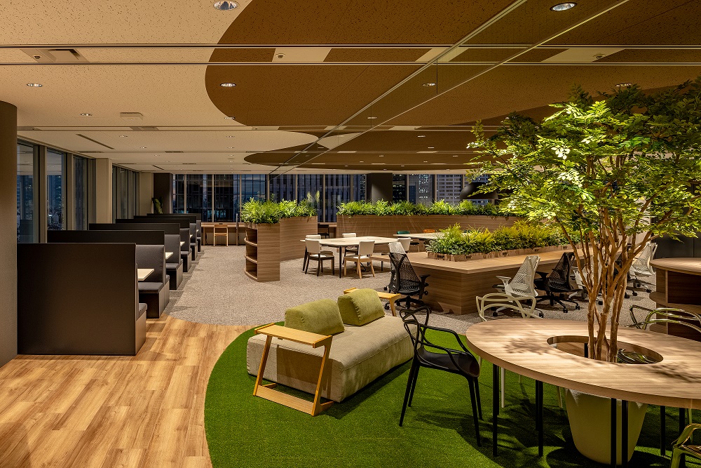 ＜在宅あり＞服装ジユウ×残業なし♪ECサイトの運営サポート！