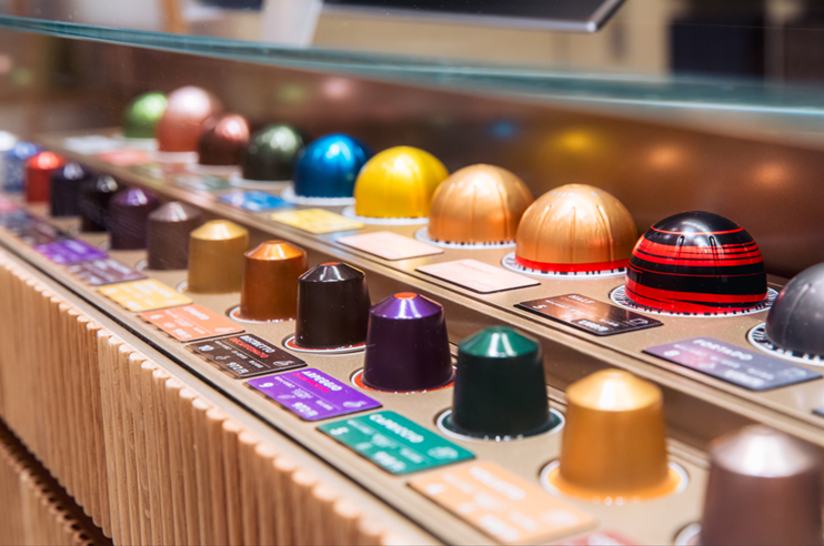 社割あり★人気のカプセルコーヒー＆マシンの販売staff◎1600円