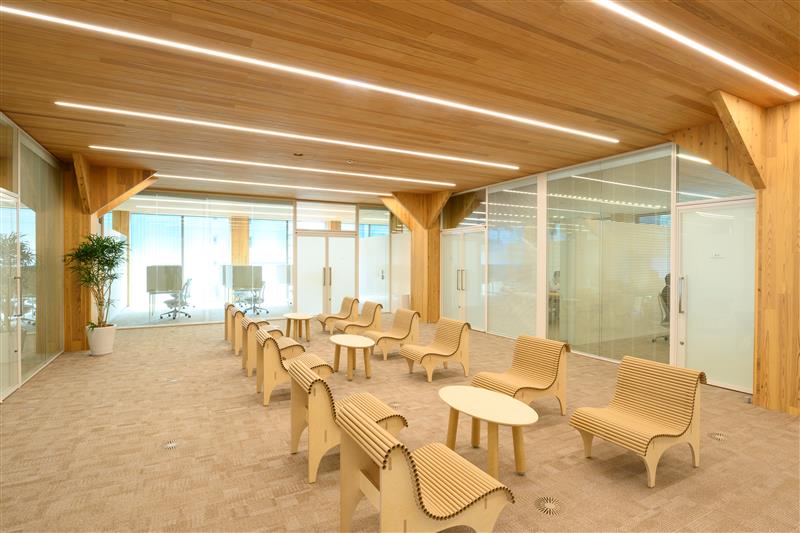 【週2在宅あり】同業務の派遣仲間と♪大手で購買事務＠1550円↑