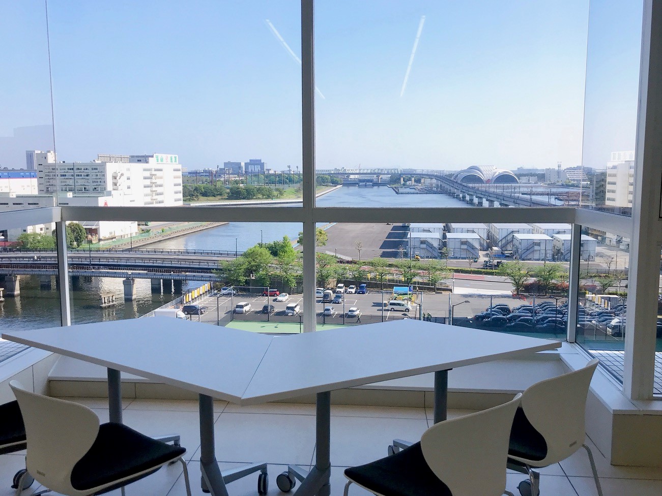 【大手企業】残業少な目☆輸出のフォワーダー業務《潮見》