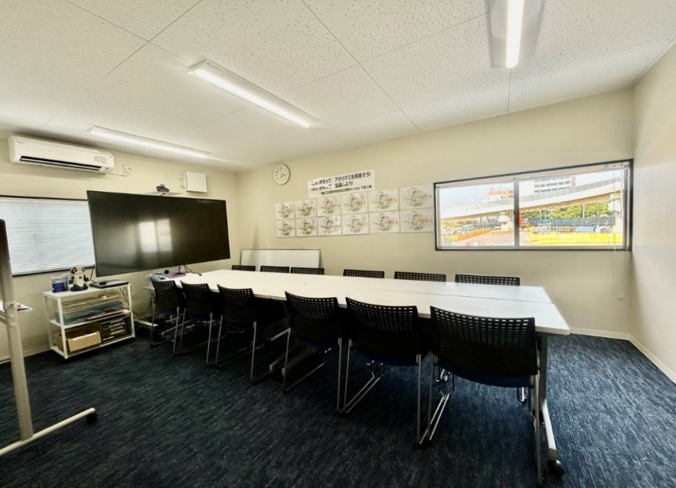 ＼未経験から高時給1600円↑／若手活躍♪長期休暇も◎事務サポ★