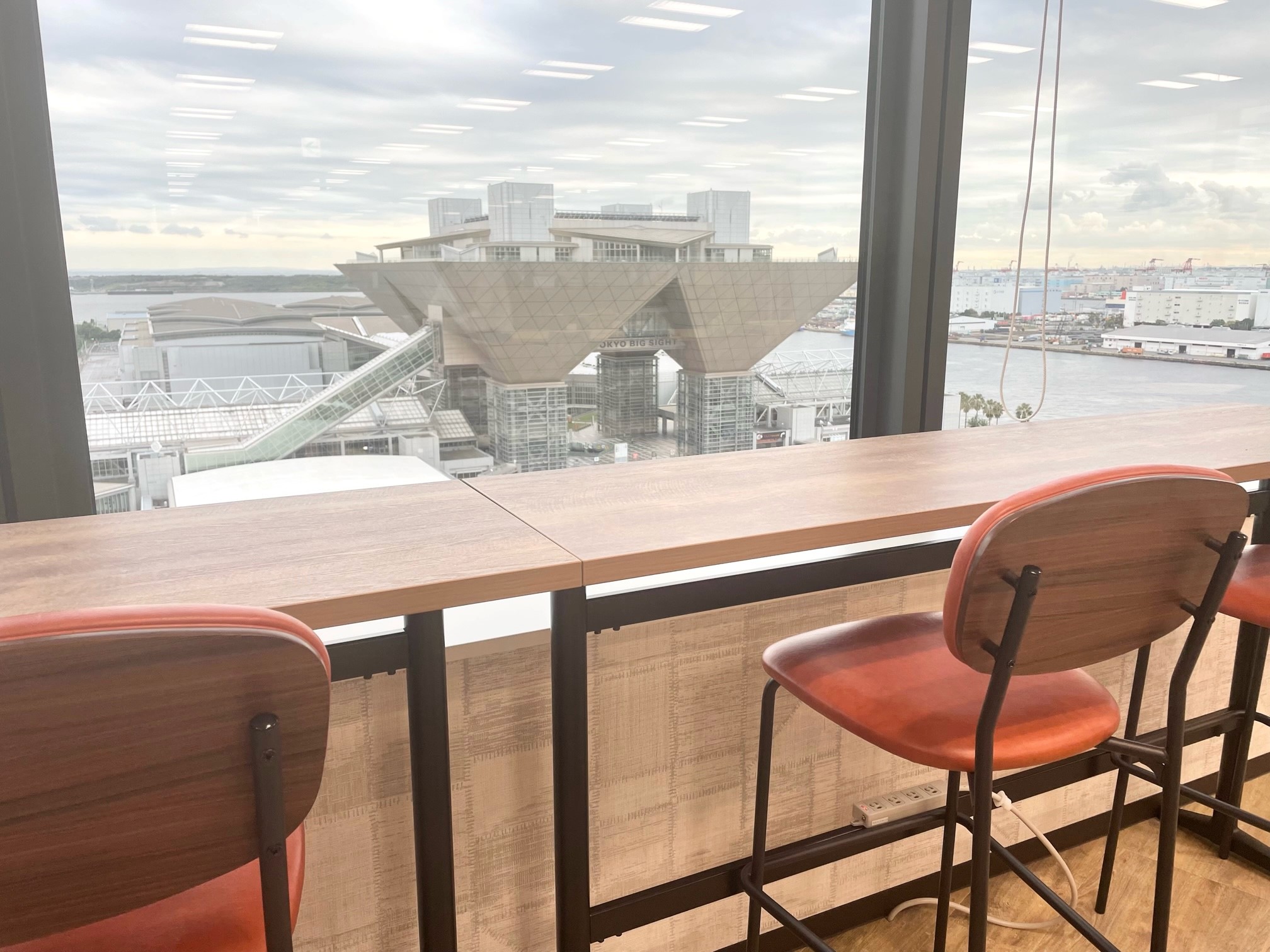 ＼来年6月末まで／時給1,800円◇定時17時30分×残業なし♪