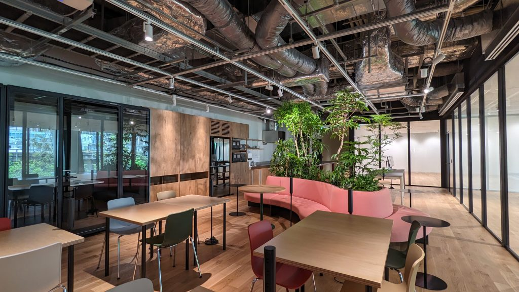 ＼PC使用経験があればOK☆受付＋ちょこっと事務のおしごと／