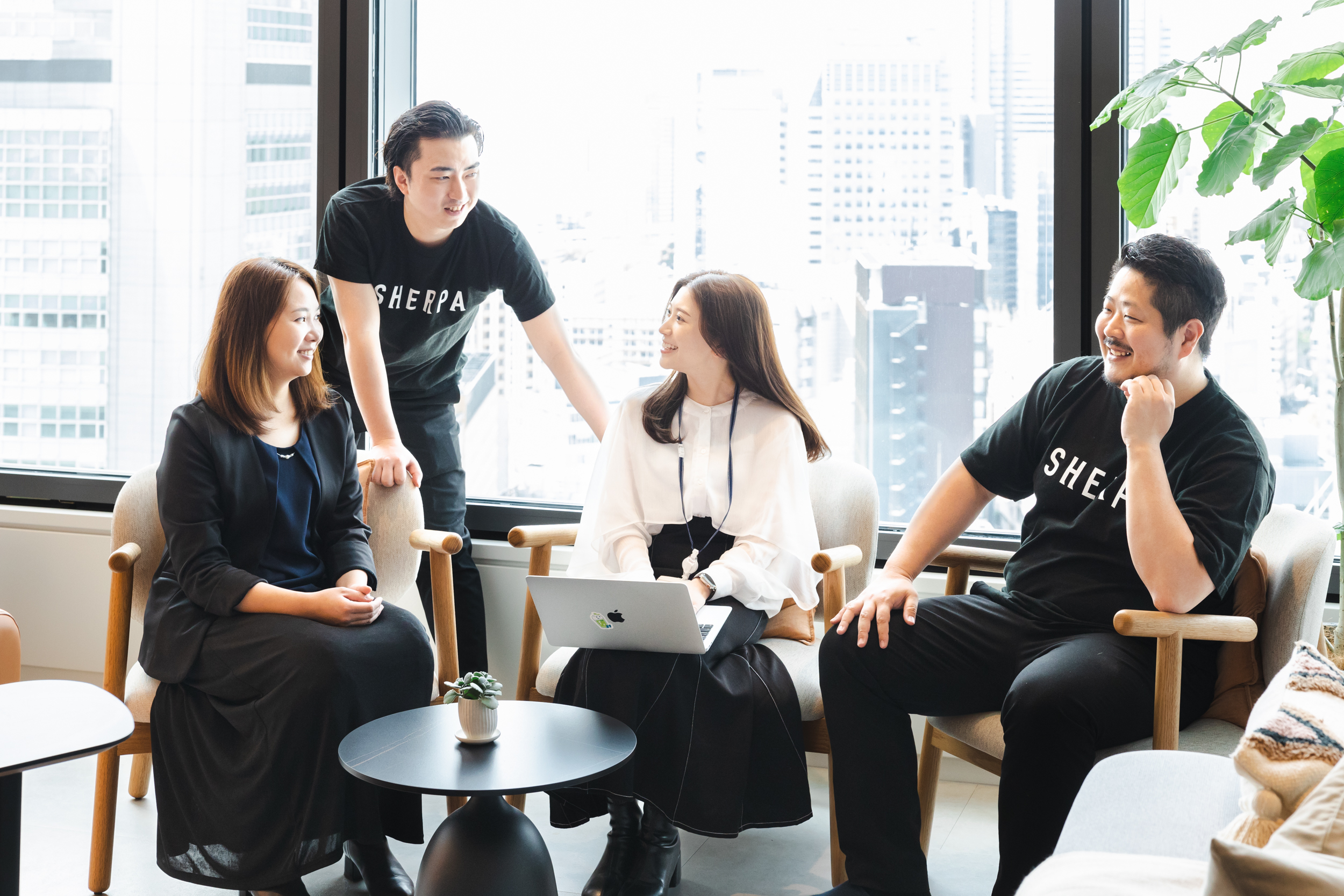 ＜未経験OK＞服装・ネイル自由★かんたん不動産事務＠神保町近く