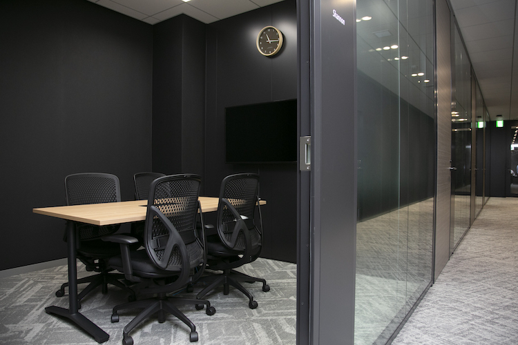 ＼1月スタート／高時給1900円★20～40代が多く在籍中！事務サポ