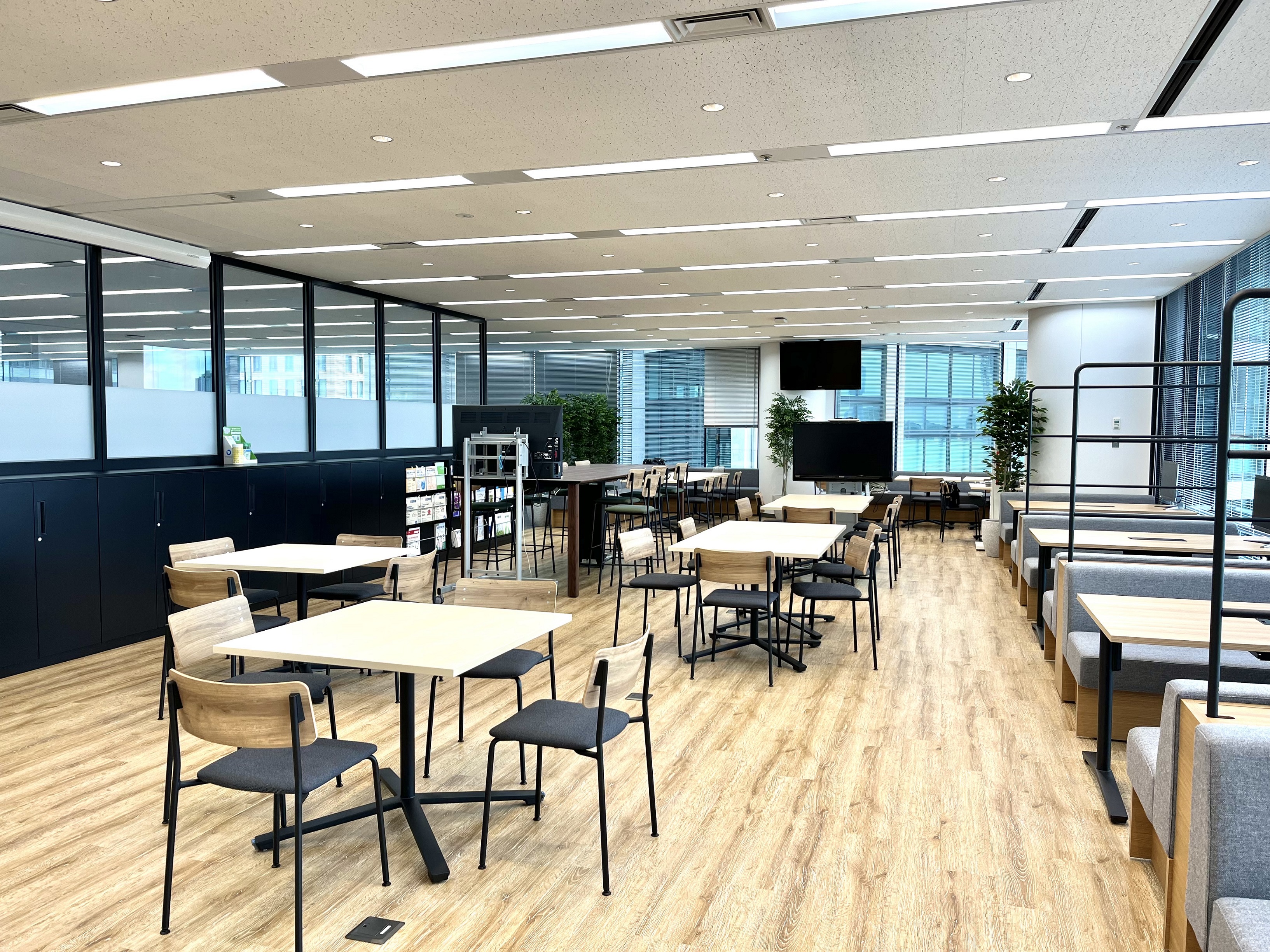 在宅あり★*未経験OK！ピカピカofficeで営業サポート★.*