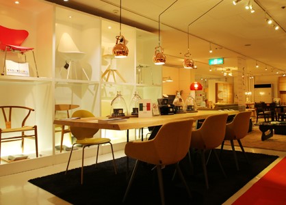 時給1,400円♪10時スタート★烏丸駅スグ↑