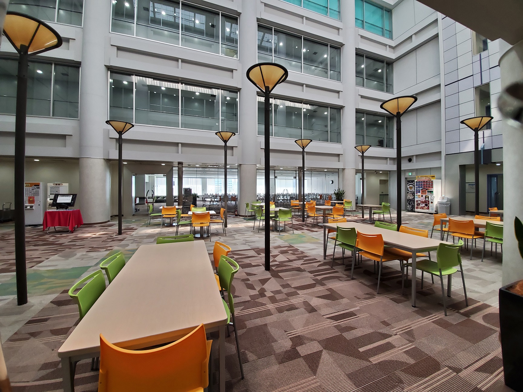 12月17日開始☆難しいスキルは不要◎電話少なめ×ルーチン事務◇