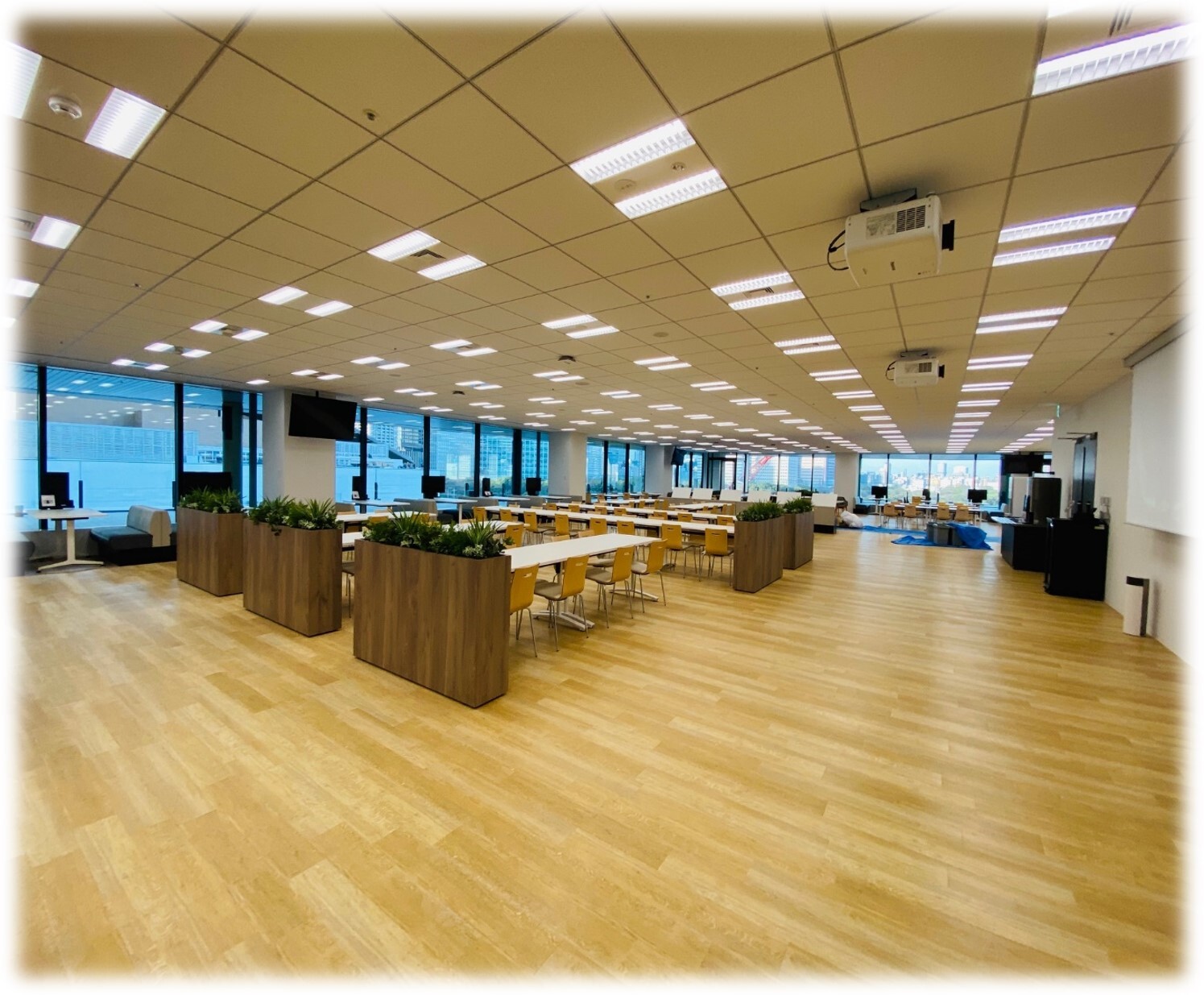 ＼大手飲料メーカー☆企業受付！／制服あり*穏やか環境♪