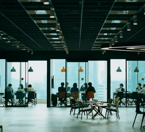 <2月★キホンフル在宅>SaaS企業×営業サポート◎髪色ネイル自由