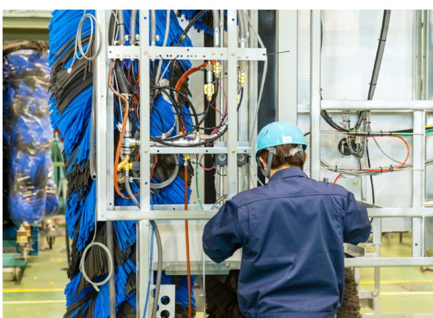 高時給1600円★期間限定3月マデ！研修環境Good！パーツの組立♪