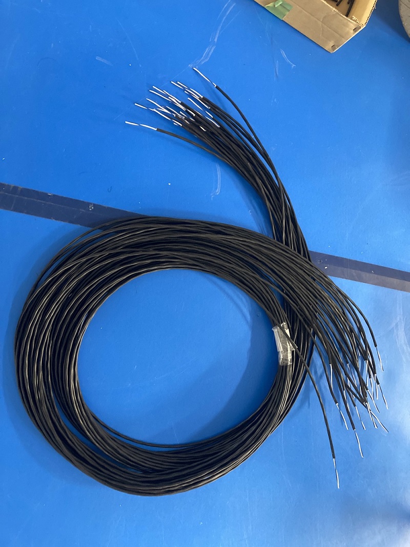 【コード切るからスタート☆配線に関する作業】未経験OK @1700円