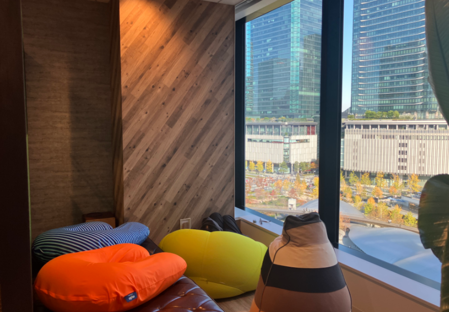 《20代活躍》事務未経験OK↑入力･チェック中心★服･髪ネイル自由