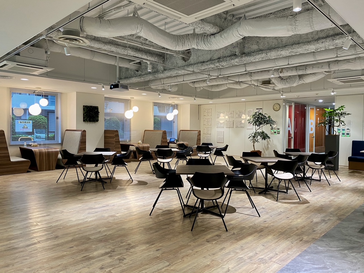 【2月開始】部内アシスタント♪派遣スタッフ多数活躍中☆