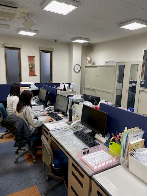 ＜八王子駅チカ×週３＞美容業界を支える人事労務サポート★